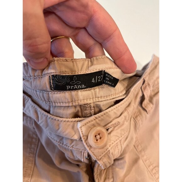 Prana Womens Beige Cargo Shorts Size 4 With Pockets & Button Closure - Picture 3 of 8